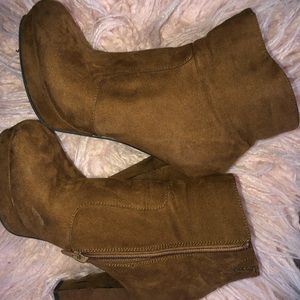 Boot heels